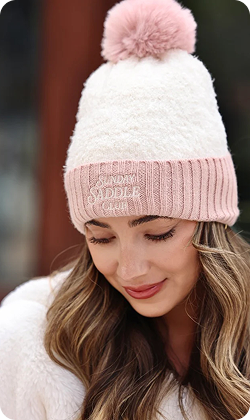 Equestrian knit accessory